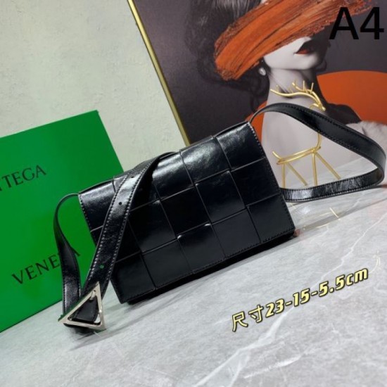 BOTTEGA VENETA Bottega Veneta Shoulder Bag 2023FW Fall/Winter Trend BOTTEGA VENETA Bottega Veneta Shoulder Bag 2023FW Fall/Winter Trend