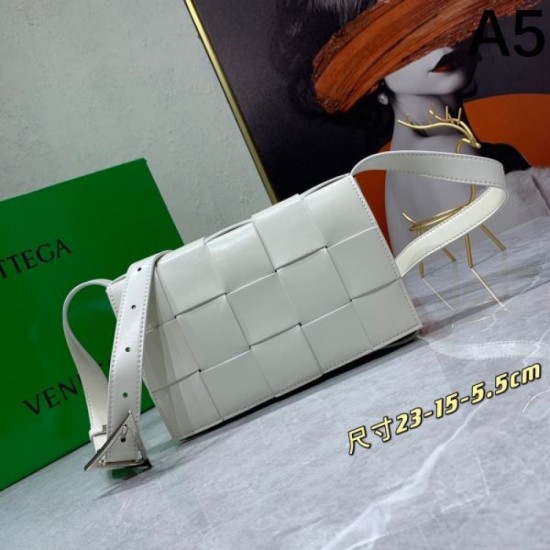 BOTTEGA VENETA Bottega Veneta Shoulder Bag 2023FW Fall/Winter Trend BOTTEGA VENETA Bottega Veneta Shoulder Bag 2023FW Fall/Winter Trend