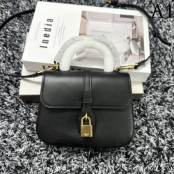 CELINE Celine Tote Bag 2023SS Style that can be used for summer
