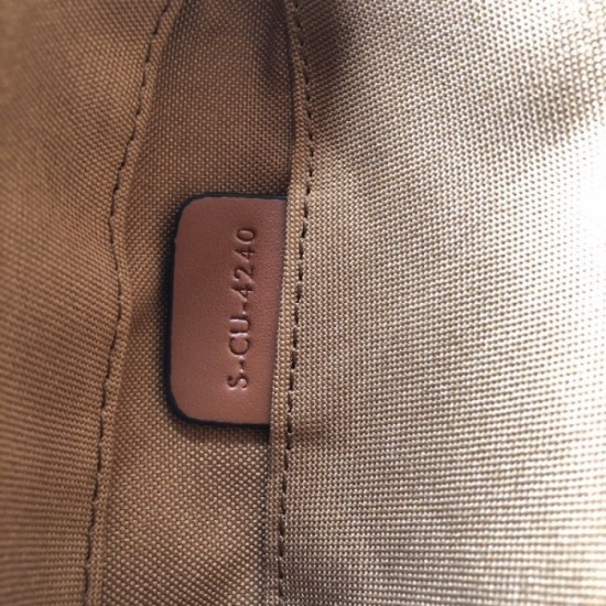 CELINE Celine shoulder bag 2023SS This season has a sense of fashion CELINE Celine shoulder bag 2023SS This season has a sense of fashion