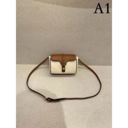 CELINE Shoulder bag 2023FW This season's hottest trends