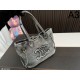CELINE Tote Bag 2023FW The latest trend to enhance the autumn/winter mood CELINE Tote Bag 2023FW The latest trend to enhance the autumn/winter mood