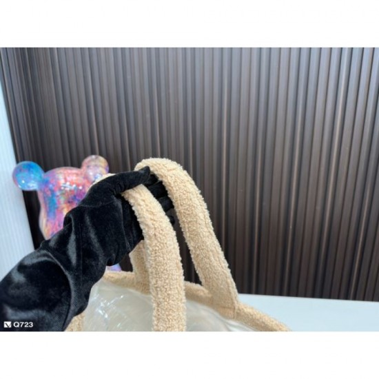 CELINE Celine Tote Bag 2023FW Competition is inevitable! I definitely want to check it out CELINE Celine Tote Bag 2023FW Competition is inevitable! I definitely want to check it out