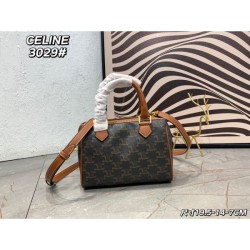 CELINE Celine tote bag 2023FW wear with a strong casual feel
