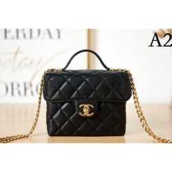 2023SS CHANEL Chanel tote bag with a retro feel