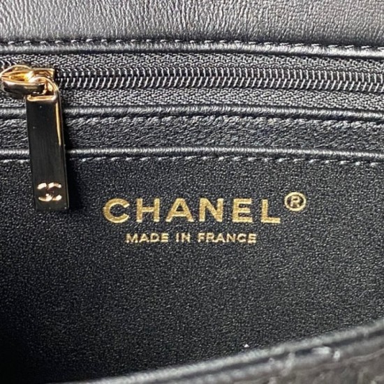 CHANEL Chanel Tote Bag 2023SS Fashionable people love it! CHANEL Chanel Tote Bag 2023SS Fashionable people love it!