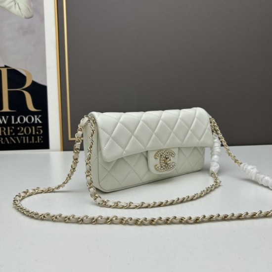 CHANEL Chanel shoulder bag 2023SS relaxed item CHANEL Chanel shoulder bag 2023SS relaxed item
