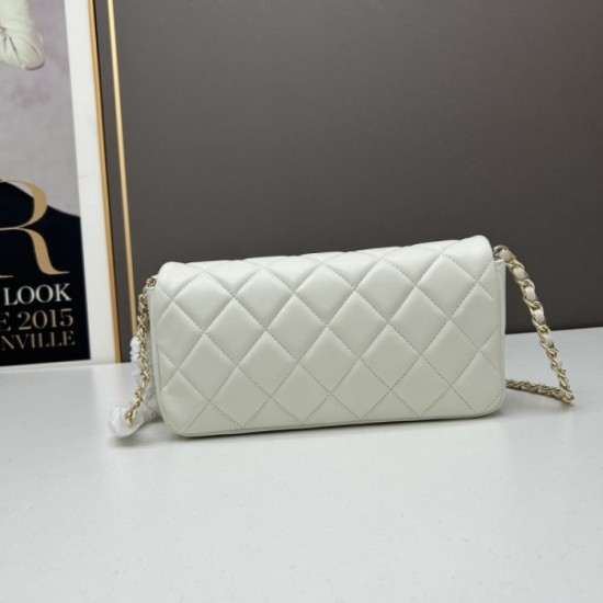 CHANEL Chanel shoulder bag 2023SS relaxed item CHANEL Chanel shoulder bag 2023SS relaxed item