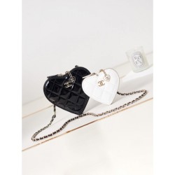 CHANEL Chanel shoulder bag 2023SS elegant casual coordination