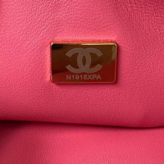 CHANEL Tote Bag 2023FW Gives the impression of a fashionable expert CHANEL Tote Bag 2023FW Gives the impression of a fashionable expert