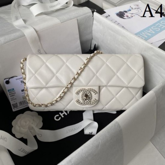 CHANEL shoulder bag 2023FW cool item CHANEL shoulder bag 2023FW cool item