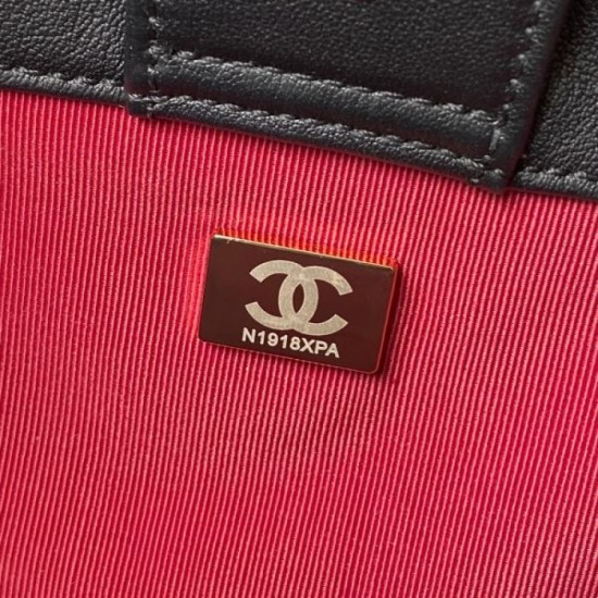 CHANEL Backpack 2023FW Nice design not in stock brand CHANEL Backpack 2023FW Nice design not in stock brand