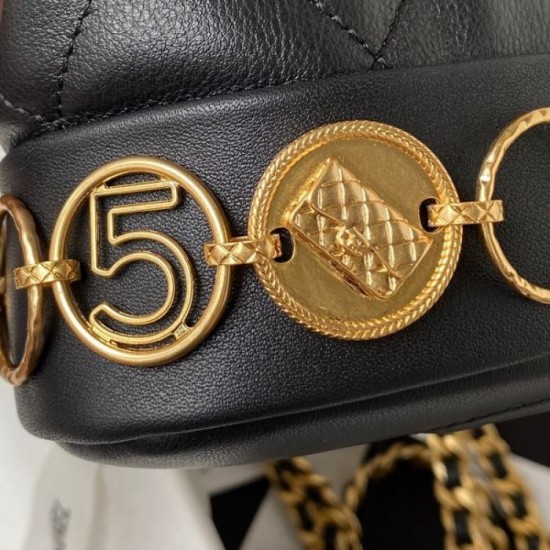 CHANEL Backpack 2023FW Always sold out at the end of the year CHANEL Backpack 2023FW Always sold out at the end of the year