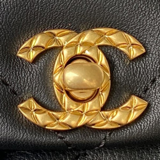 CHANEL Backpack 2023FW Always sold out at the end of the year CHANEL Backpack 2023FW Always sold out at the end of the year