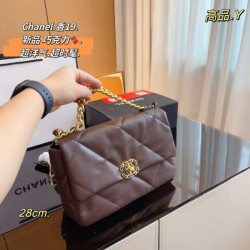 CHANEL Shoulder Bag 2023FW Latest Autumn/Winter Items
