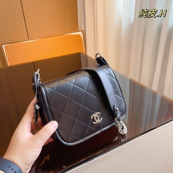 CHANEL Shoulder Bag 2023FW Popular Cheap Online Shopping CHANEL Shoulder Bag 2023FW Popular Cheap Online Shopping