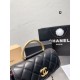 CHANEL Chanel tote bag 2023FW Essential for autumn/winter coordination CHANEL Chanel tote bag 2023FW Essential for autumn/winter coordination
