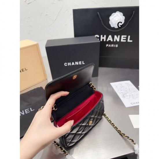 CHANEL Chanel tote bag 2023FW Essential for autumn/winter coordination CHANEL Chanel tote bag 2023FW Essential for autumn/winter coordination