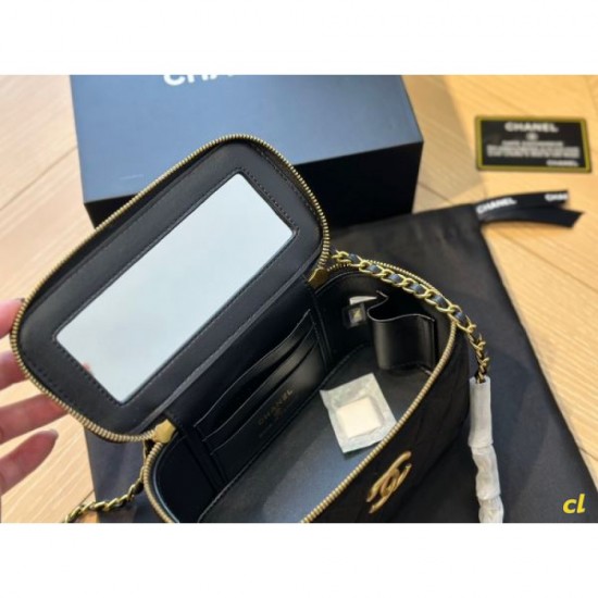 CHANEL Tote Bag 2023FW Competition is inevitable! I definitely want to check it out CHANEL Tote Bag 2023FW Competition is inevitable! I definitely want to check it out