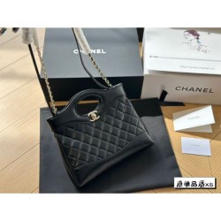 CHANEL Tote Bag 2023FW Stylish tips for any outfit