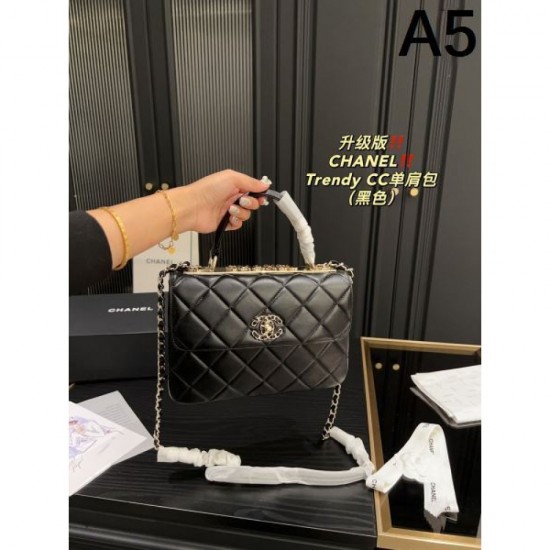 CHANEL Tote Bag 2023FW A cool piece that stands out from the crowd CHANEL Tote Bag 2023FW A cool piece that stands out from the crowd