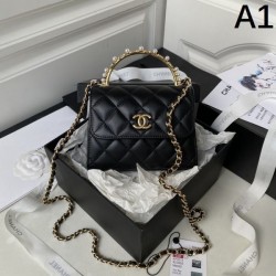CHANEL Tote Bag 2023FW Latest Trends in Fall/Winter