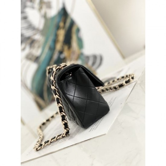 CHANEL Shoulder Bag 2023FW Impressive Design CHANEL Shoulder Bag 2023FW Impressive Design