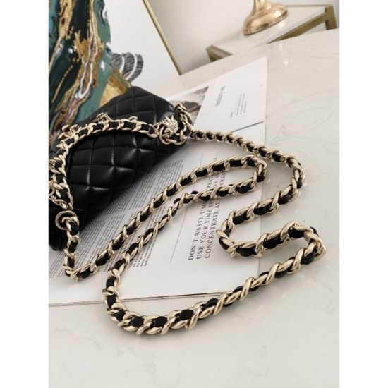 CHANEL Shoulder Bag 2023FW Impressive Design CHANEL Shoulder Bag 2023FW Impressive Design