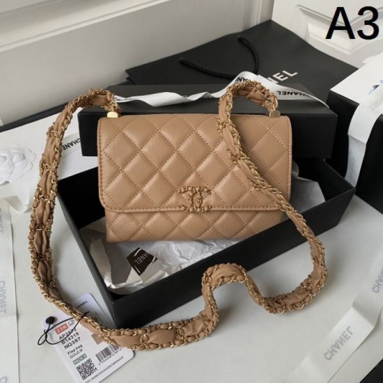 CHANEL Shoulder Bag 2023FW Limited Quantity SALE Price CHANEL Shoulder Bag 2023FW Limited Quantity SALE Price