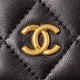 CHANEL shoulder bag 2023FW simple design CHANEL shoulder bag 2023FW simple design
