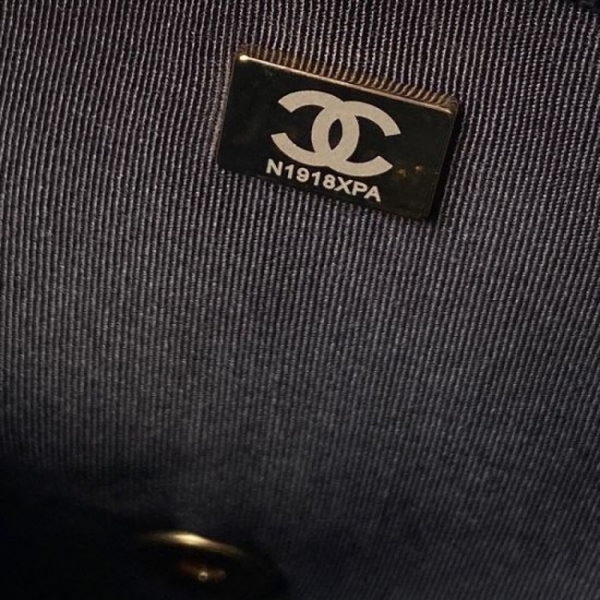 CHANEL Backpack 2023FW Has a distinct loose feel CHANEL Backpack 2023FW Has a distinct loose feel