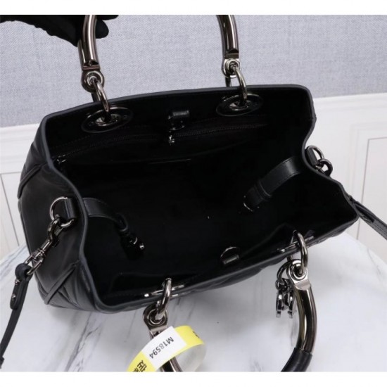 2023SS DIOR Dior popular let shop tote bag 2023SS DIOR Dior popular let shop tote bag