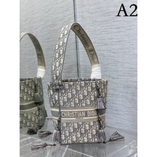 2023SS DIOR Dior Item perfect for summer Tote bag 2023SS DIOR Dior Item perfect for summer Tote bag