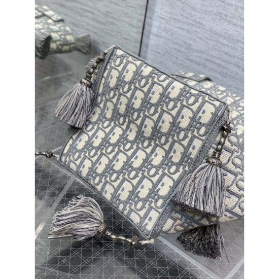 2023SS DIOR Dior Item perfect for summer Tote bag 2023SS DIOR Dior Item perfect for summer Tote bag