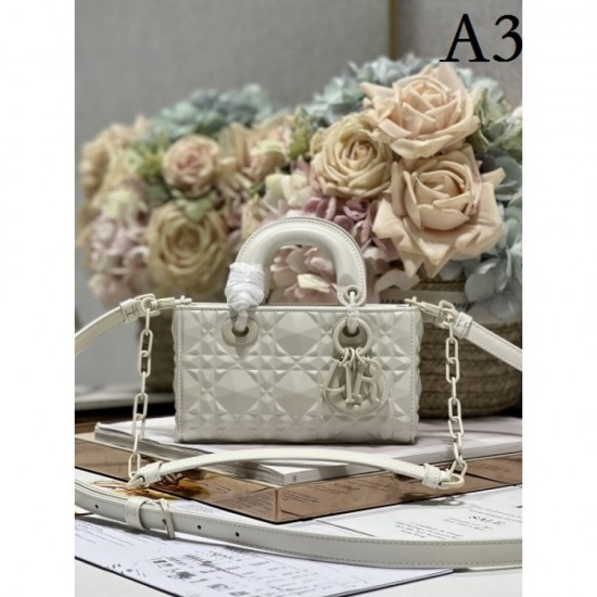 2023SS DIOR Dior style tote bag full of charm 2023SS DIOR Dior style tote bag full of charm
