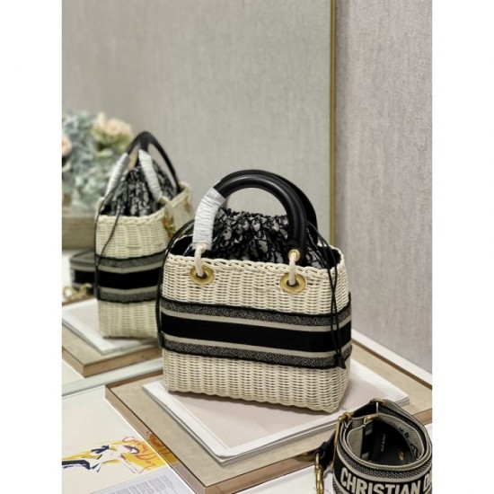 2023SS DIOR New summer tote bag that will be in short supply 2023SS DIOR New summer tote bag that will be in short supply