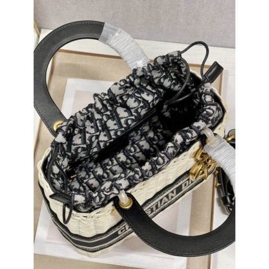 2023SS DIOR New summer tote bag that will be in short supply 2023SS DIOR New summer tote bag that will be in short supply