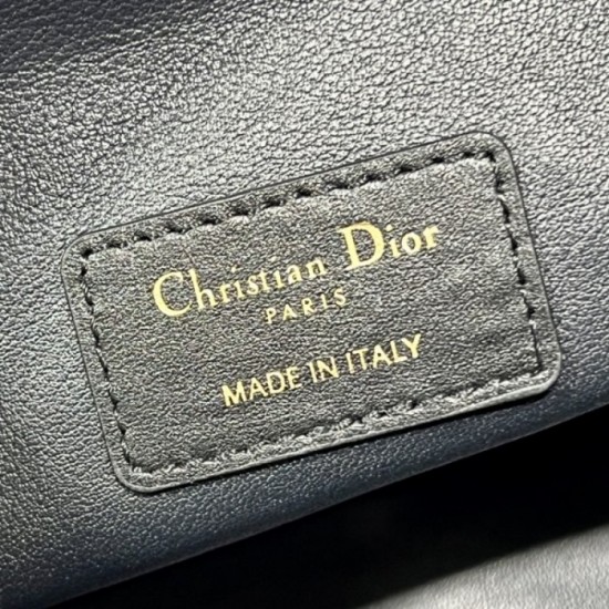 2023SS DIOR Dior tote bag with high fashion sensitivity 2023SS DIOR Dior tote bag with high fashion sensitivity