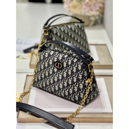 2023SS DIOR Dior A new tote bag that is extremely popular 2023SS DIOR Dior A new tote bag that is extremely popular