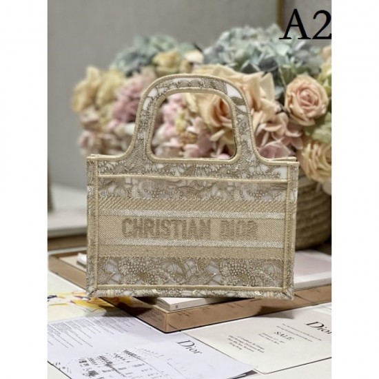 DIOR Dior Tote Bag 2023SS Fashion sense soars! DIOR Dior Tote Bag 2023SS Fashion sense soars!