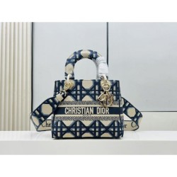 DIOR Dior tote bag 2023FW Sold out item Will definitely be a hit in the fall