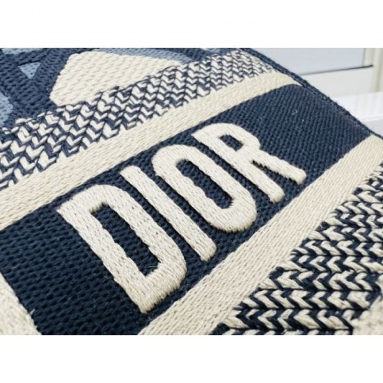 DIOR Dior tote bag 2023FW Sold out item Will definitely be a hit in the fall DIOR Dior tote bag 2023FW Sold out item Will definitely be a hit in the fall