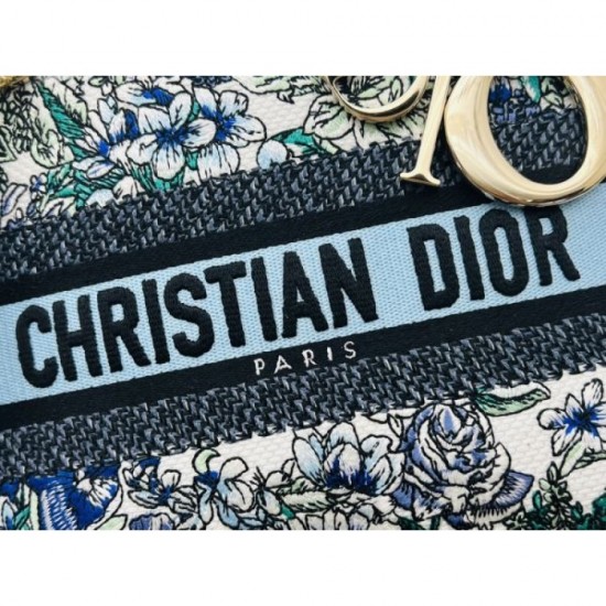 DIOR Tote bag 2023FW Recommended brands that are not in stock DIOR Tote bag 2023FW Recommended brands that are not in stock