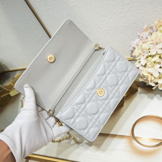 DIOR Shoulder bag 2023FW A mature style is completed DIOR Shoulder bag 2023FW A mature style is completed