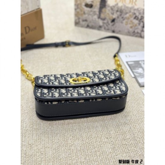 DIOR Shoulder bag 2023FW Sold out Mandatory limited sale DIOR Shoulder bag 2023FW Sold out Mandatory limited sale