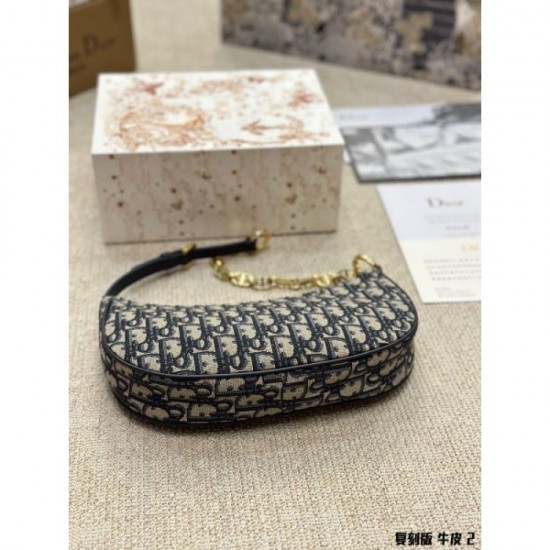 DIOR Tote Bag 2023FW A style that can be used for a long time this fall DIOR Tote Bag 2023FW A style that can be used for a long time this fall