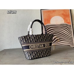 DIOR Dior tote bag 2023FW full of trendy feeling