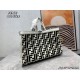 FENDI Fendi Tote Bag 2023SS Selected Spring/Summer Featured Products FENDI Fendi Tote Bag 2023SS Selected Spring/Summer Featured Products