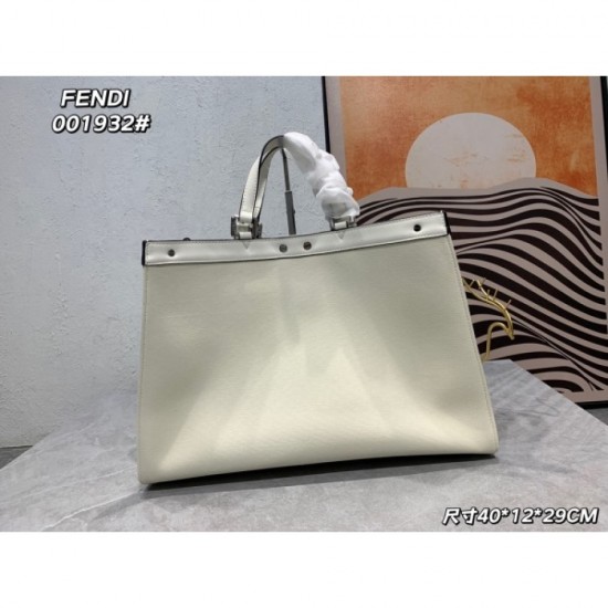 FENDI Fendi Tote Bag 2023SS Selected Spring/Summer Featured Products FENDI Fendi Tote Bag 2023SS Selected Spring/Summer Featured Products
