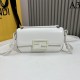 FENDI Fendi Shoulder Bag 2023SS Summer new work attracting attention FENDI Fendi Shoulder Bag 2023SS Summer new work attracting attention